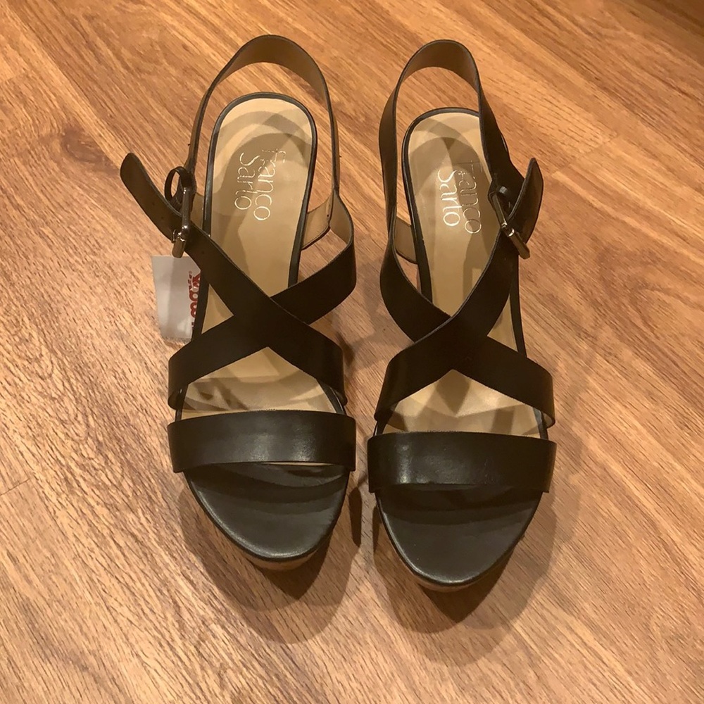 Black strappy wedges